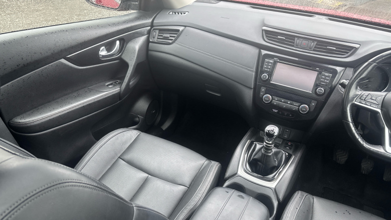 Nissan X-Trail 1.7 dCi Tekna 5dr Diesel Station Wagon